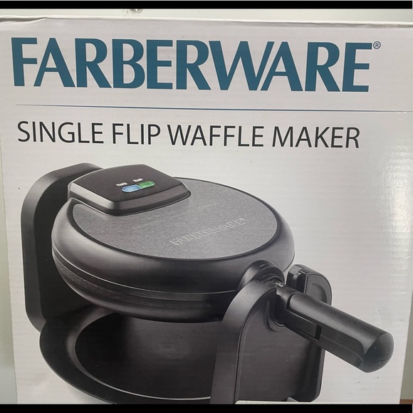 Single Flip Waffle Maker - Picture 1 of 1